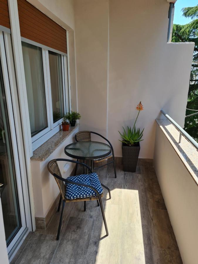 M & M Apartment *