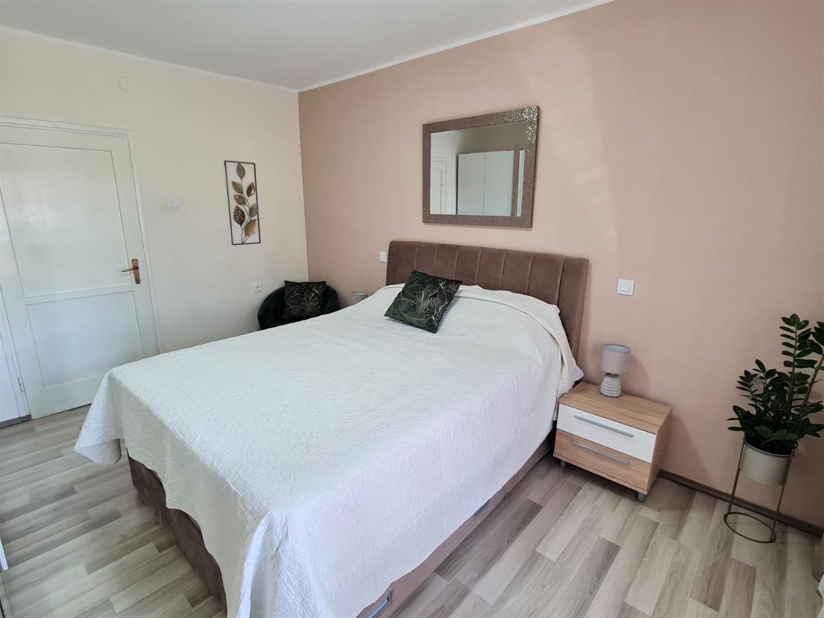 Apartmán M & M Pula
